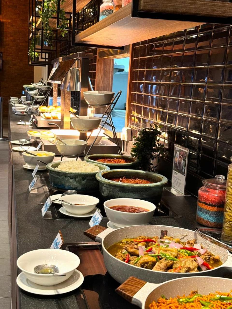 Hilton Garden Inn Kuala Lumpur - South Eksteriør bilde